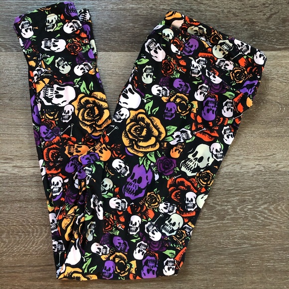 LuLaRoe Pants - NWOT LulaRoe 💀 Halloween Tall & Curvy leggings